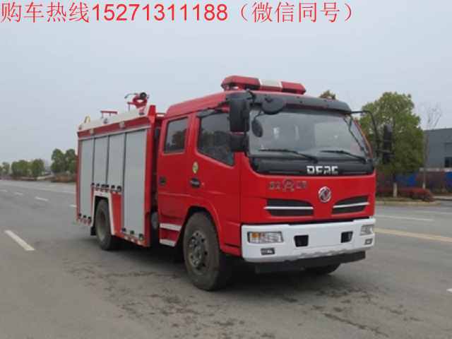 東風(fēng)大多利卡水罐消防車